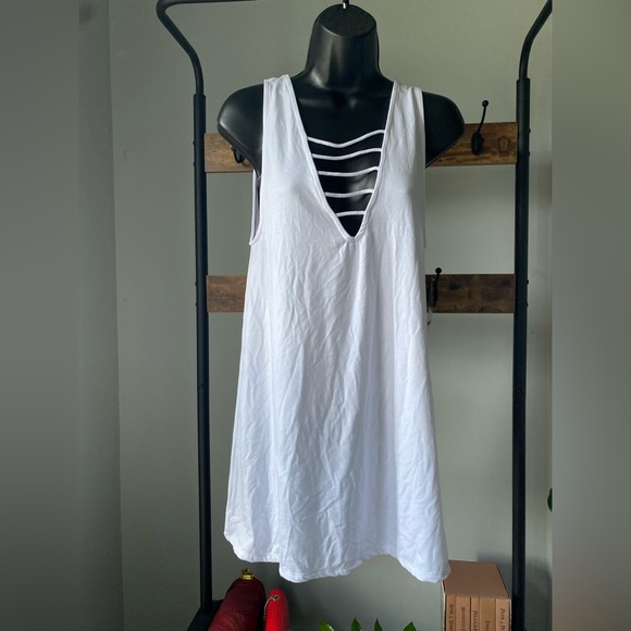 California Waves Juniors White Strappy Swim Cover-Up Dress in attic white XS - Picture 2 of 7